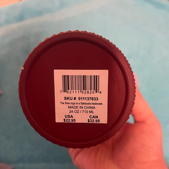 Waxberry Ombré Starbucks Tumbler - holiday 2022 - Picture 3 of 4